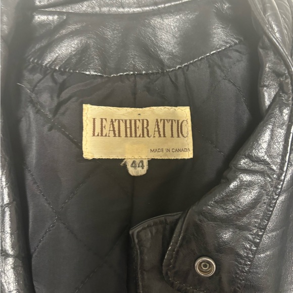 Vintage leather attic jacket from the 1970’s in good condition - Picture 3 of 4